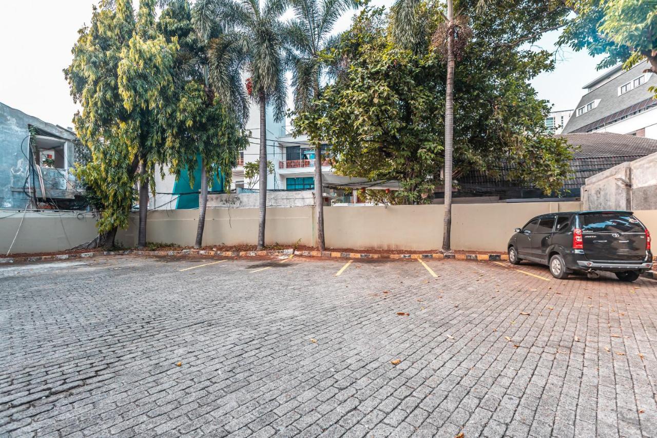 Oyo 1990 Kost Kuningan Executive Boading House Setiabudi Jakarta Exteriör bild